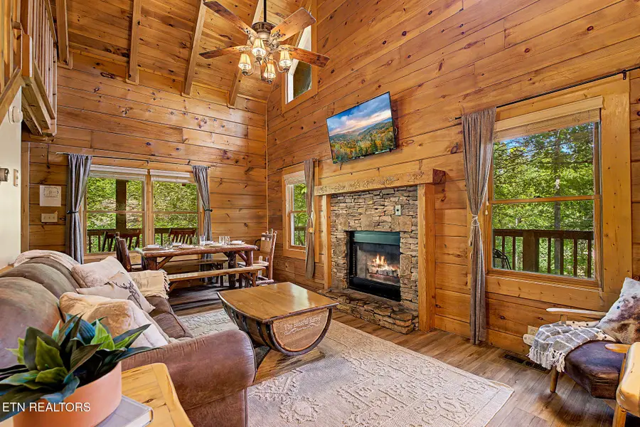 714 Aerie Way, Pigeon Forge, TN 37863 - #2