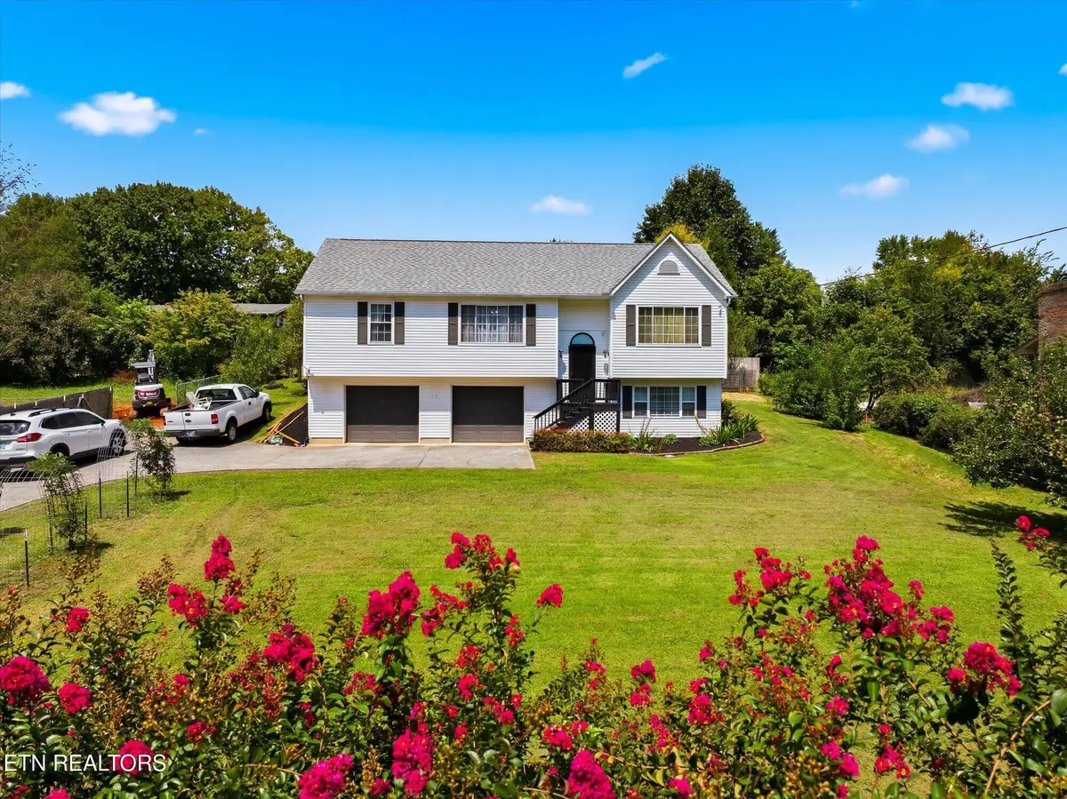 1314 Boyds Creek Hwy, Seymour, TN 37865 - #1