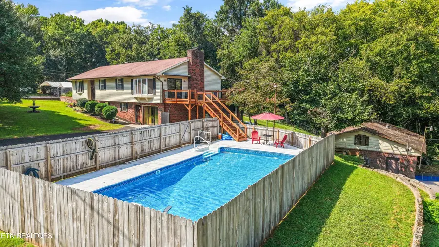 231 W View Drive, Strawberry Plains, TN 37871 - #2