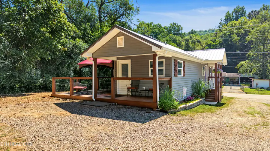 121 Self Hollow Rd, Rockford, TN 37853 - #3