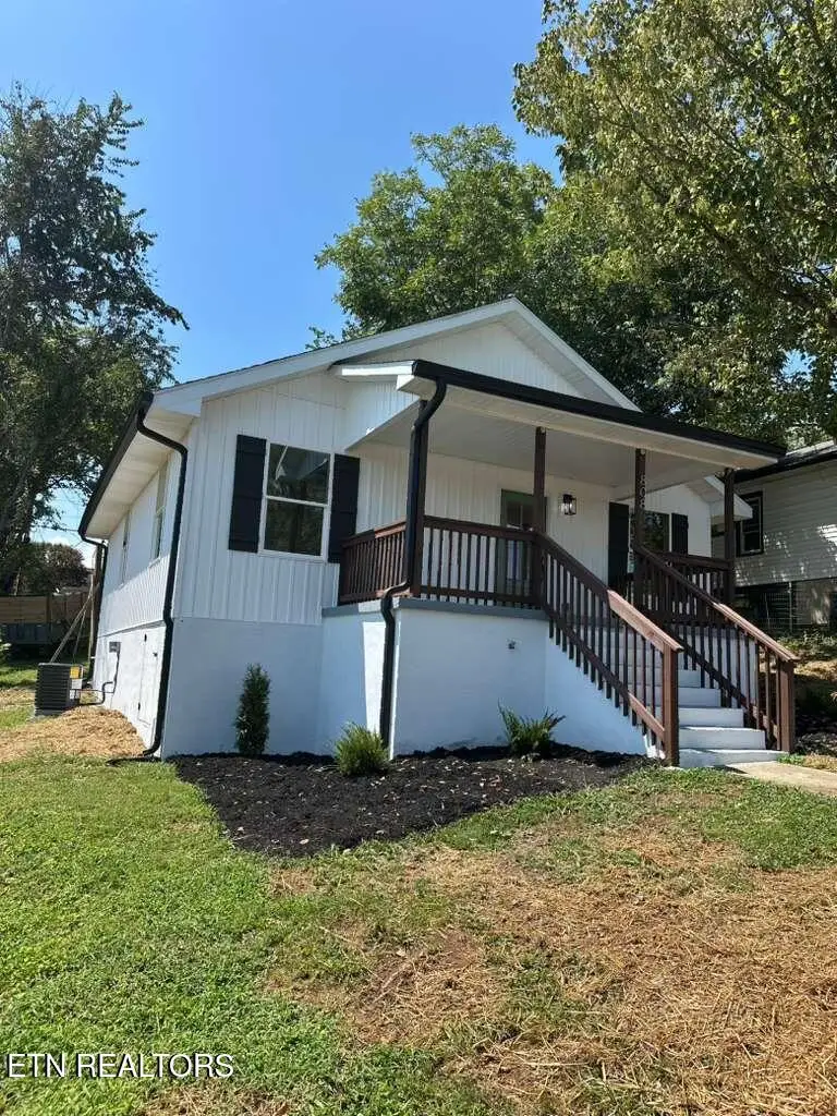 808 N B St, Lenoir City, TN 37771 - #3