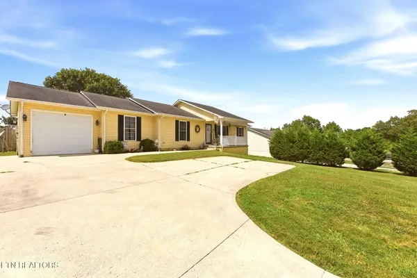1035 Cook Rd, Crossville, TN 38555