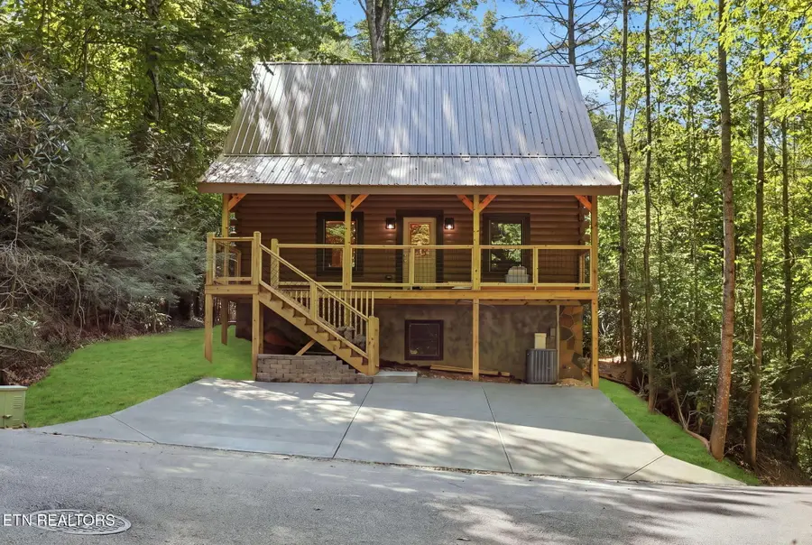 1607 Mountain Shadow Way, Gatlinburg, TN 37738 - #2