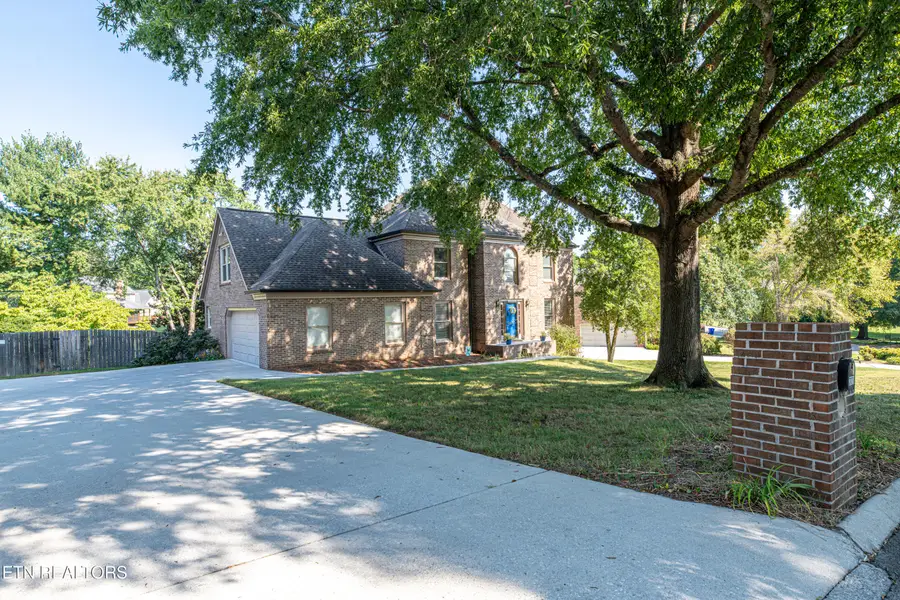327 Sundown Rd, Knoxville, TN 37934 - #2