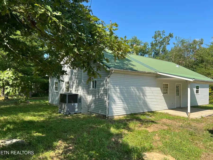 100 High Flats Rd, Monterey, TN 38574 - #3