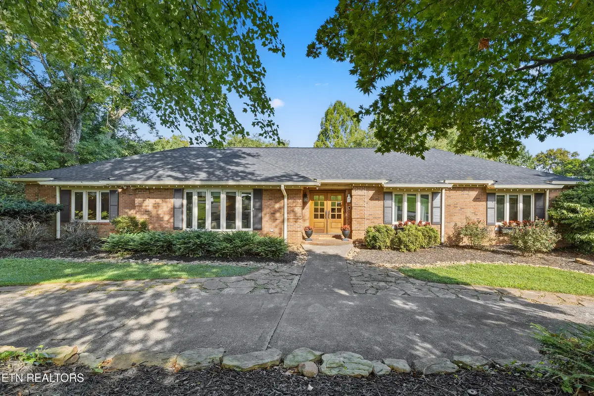 2301 Craig Cove Rd, Knoxville, TN 37919 - #1