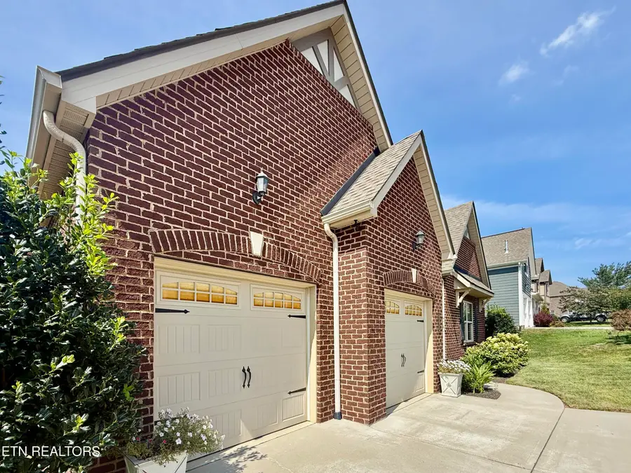 11013 Hunters Knoll Lane, Knoxville, TN 37932 - #3