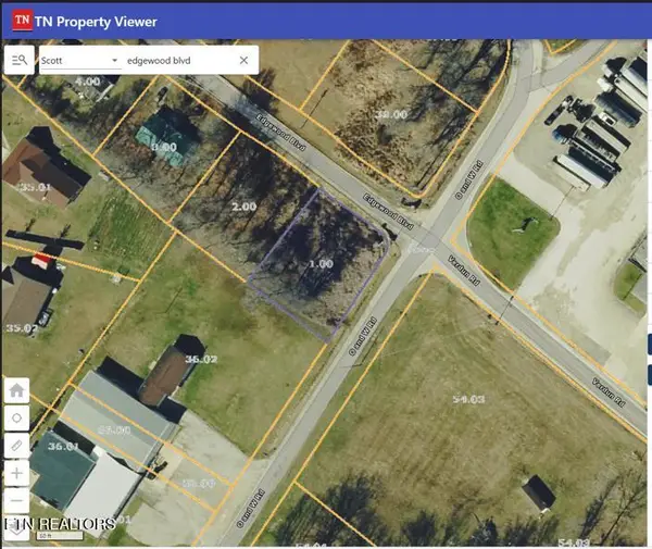 Edgewood Blvd, Oneida, TN 37841