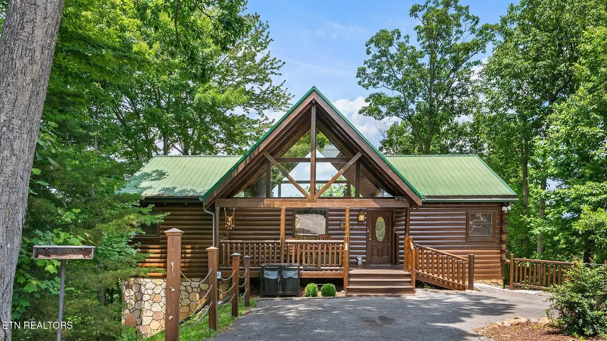 2117 E View Drive, Sevierville, TN 37876 - #1