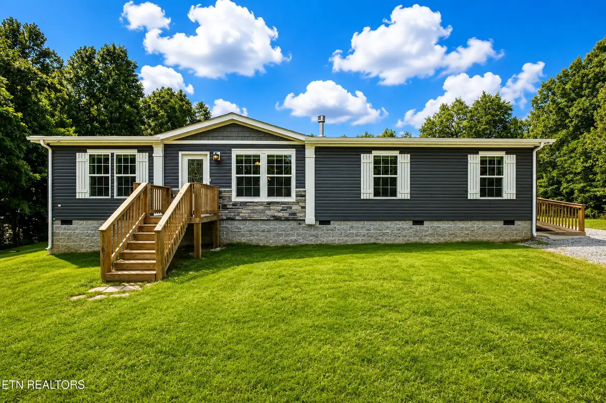 5819 Zachary Rd, Corryton, TN 37721 - #1