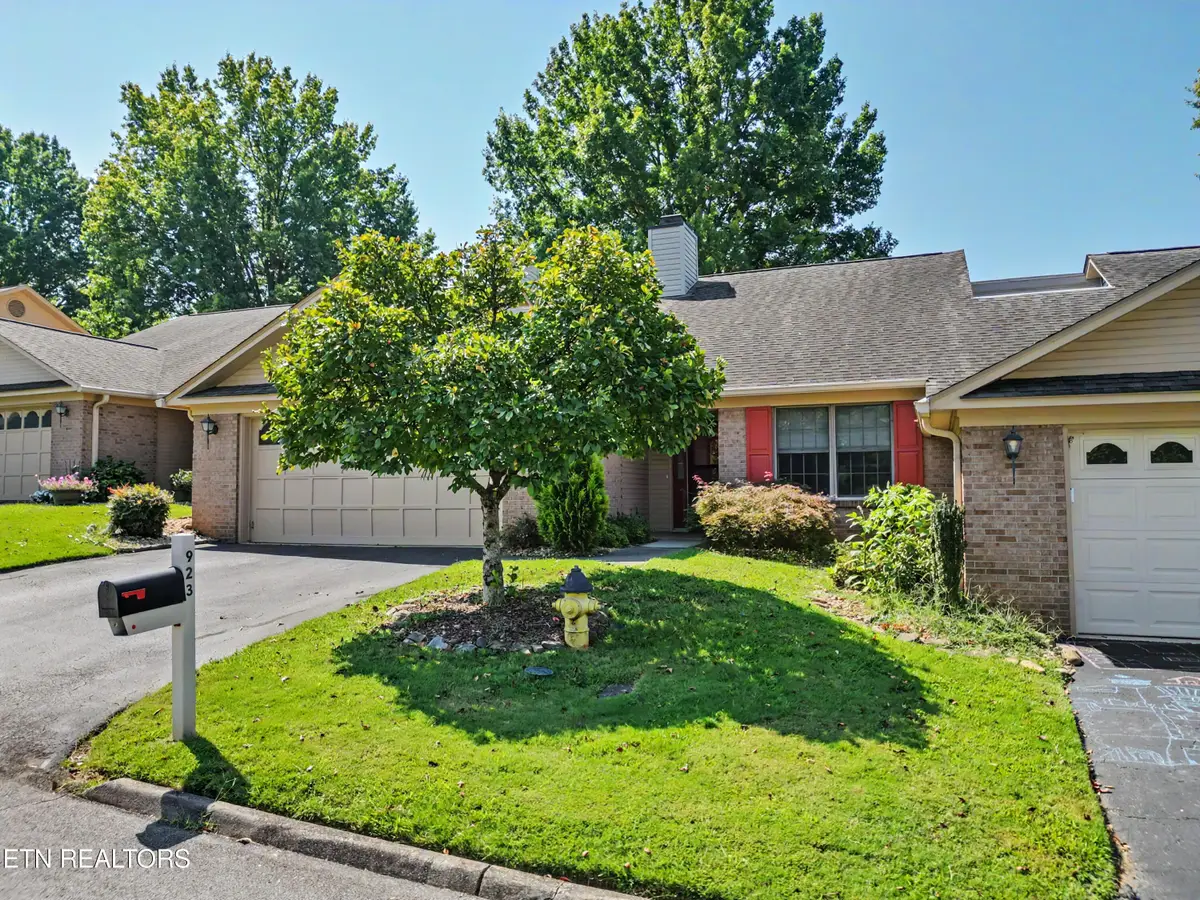 923 Portsmouth Circle, Maryville, TN 37803 - #1