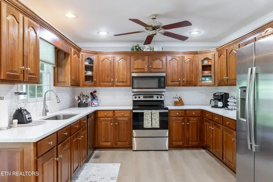 304 Fairway Drive, Athens, TN 37303 - #3