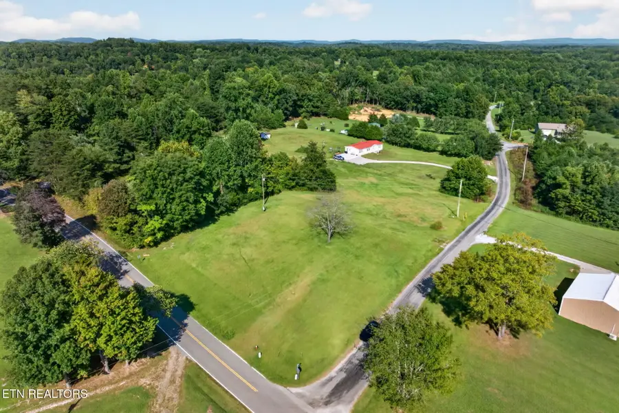 119 New Hope Rd, Hilham, TN 38568 - #2