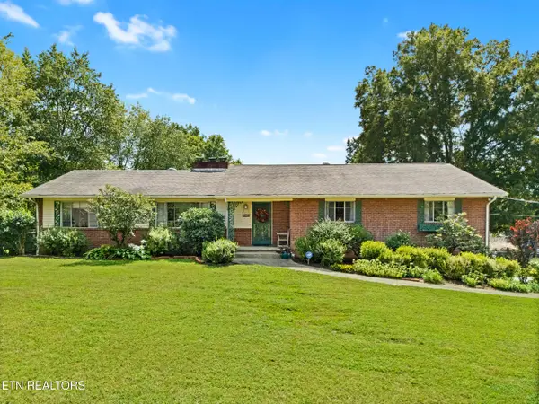 8300 Bennington Drive, Knoxville, TN 37909
