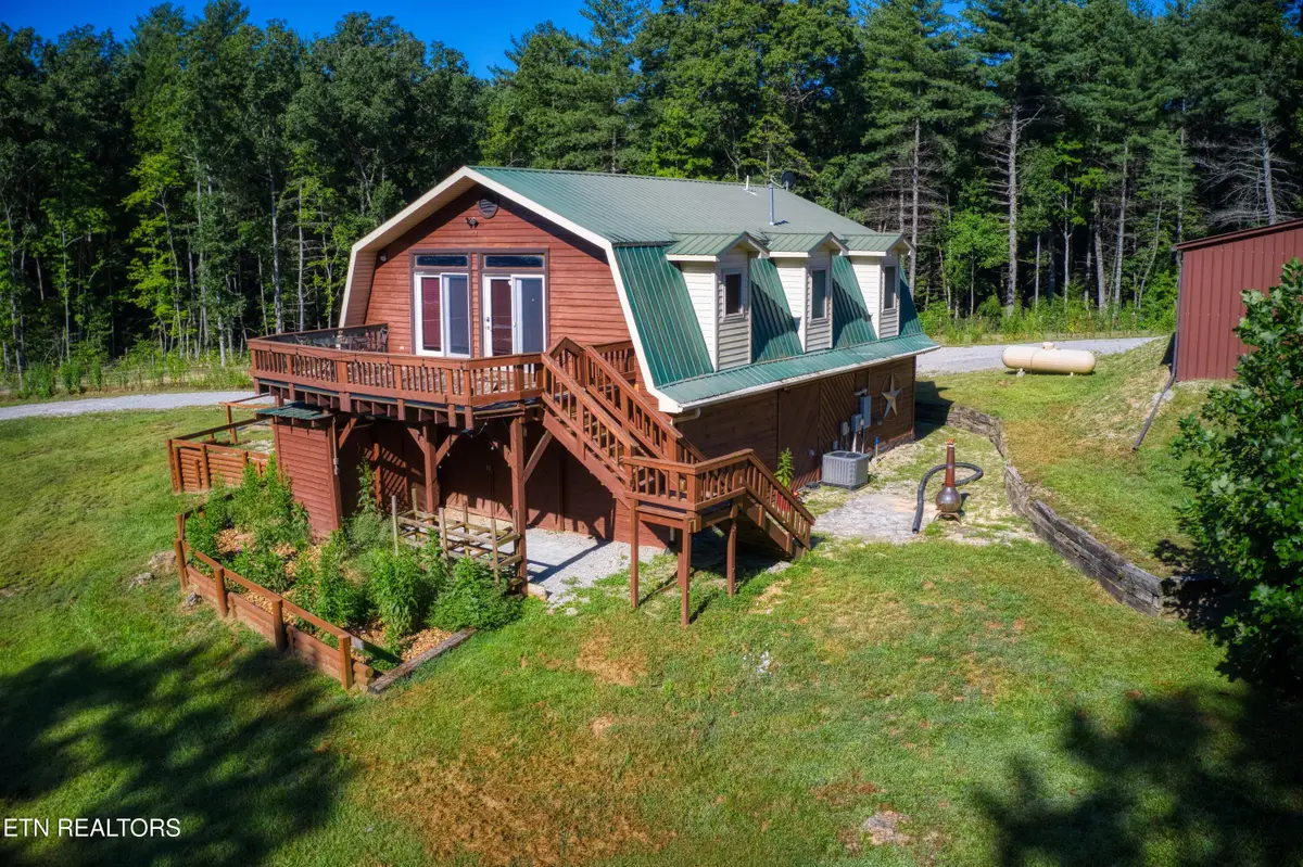 260 Indian Rock Tr, Jamestown, TN 38556 - #1