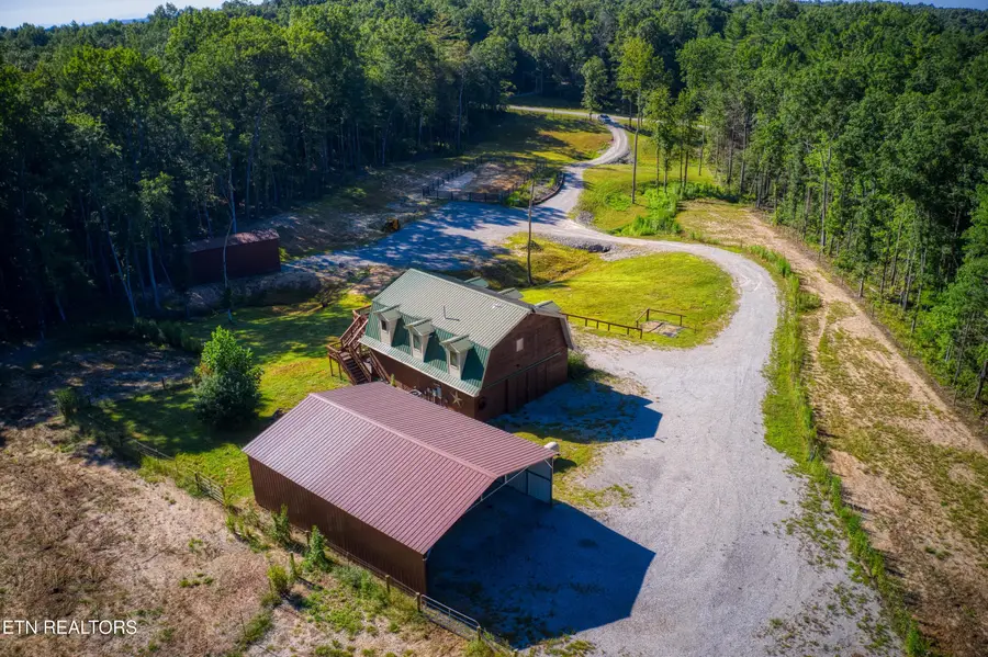 260 Indian Rock Tr, Jamestown, TN 38556 - #2