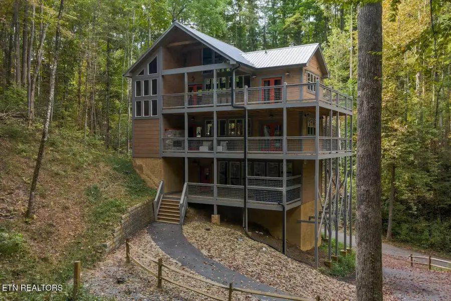 5175 Riversong Way, Sevierville, TN 37876 - #2