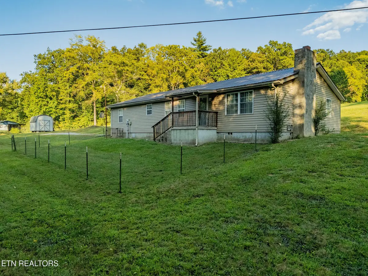 375 Snow Hill Rd, Oakdale, TN 37829 - #1