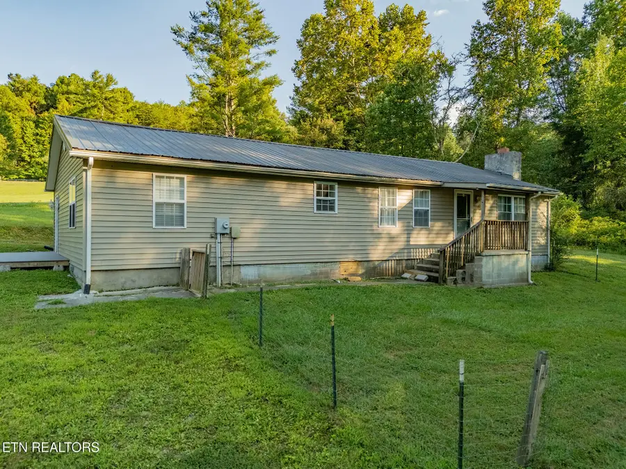 375 Snow Hill Rd, Oakdale, TN 37829 - #2
