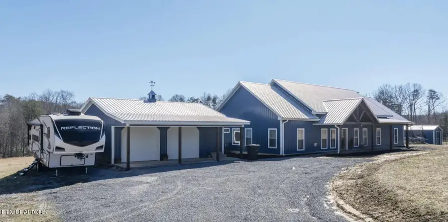 5146 Griffith Rd, Pikeville, TN 37367 - #2