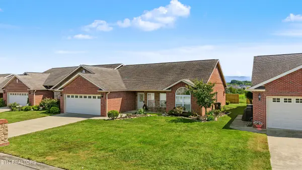 2704 Manassas Drive #2, Maryville, TN 37804