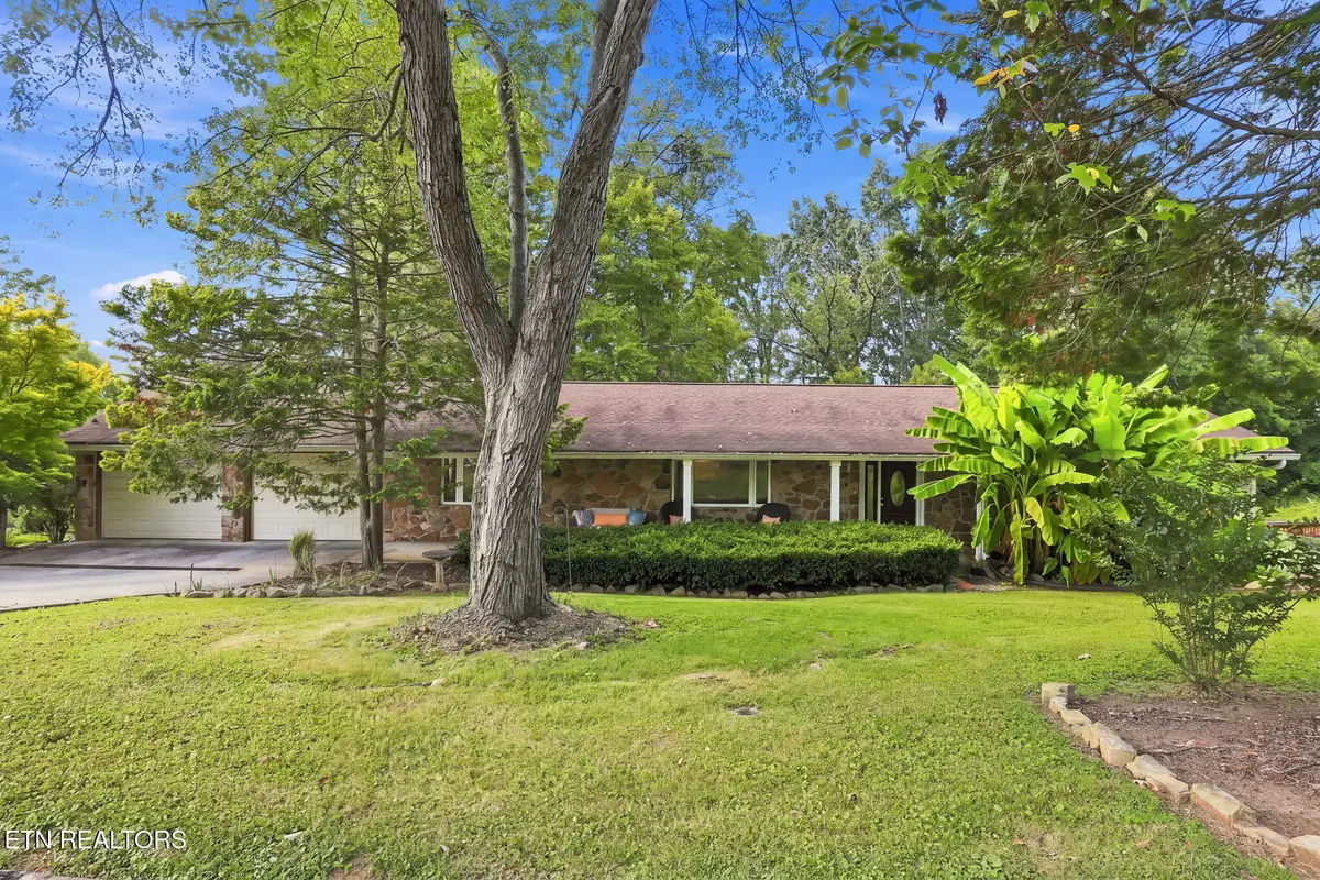131 Cumberland View Drive, Oak Ridge, TN 37830 - #1