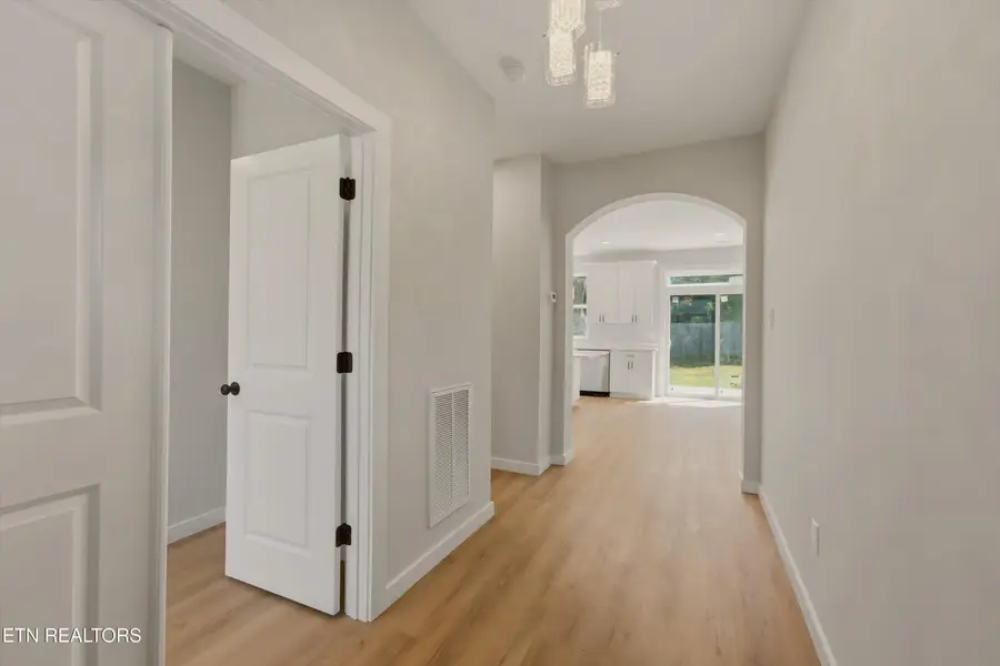 1930 Cureton Rd, Knoxville, TN 37931 - #3