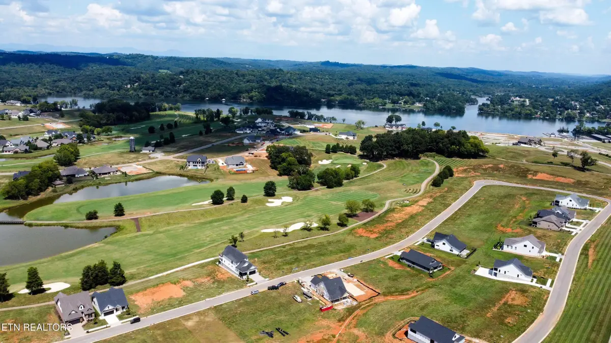 805 Black Bear Circle, Loudon, TN 37774 - #1