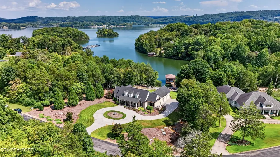 151 E Shore Drive, Rockwood, TN 37854 - #2