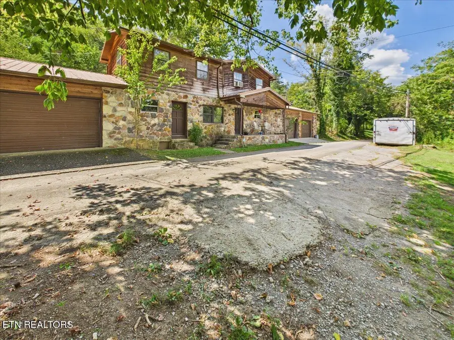 1924 Fugate St, Tazewell, TN 37879 - #2