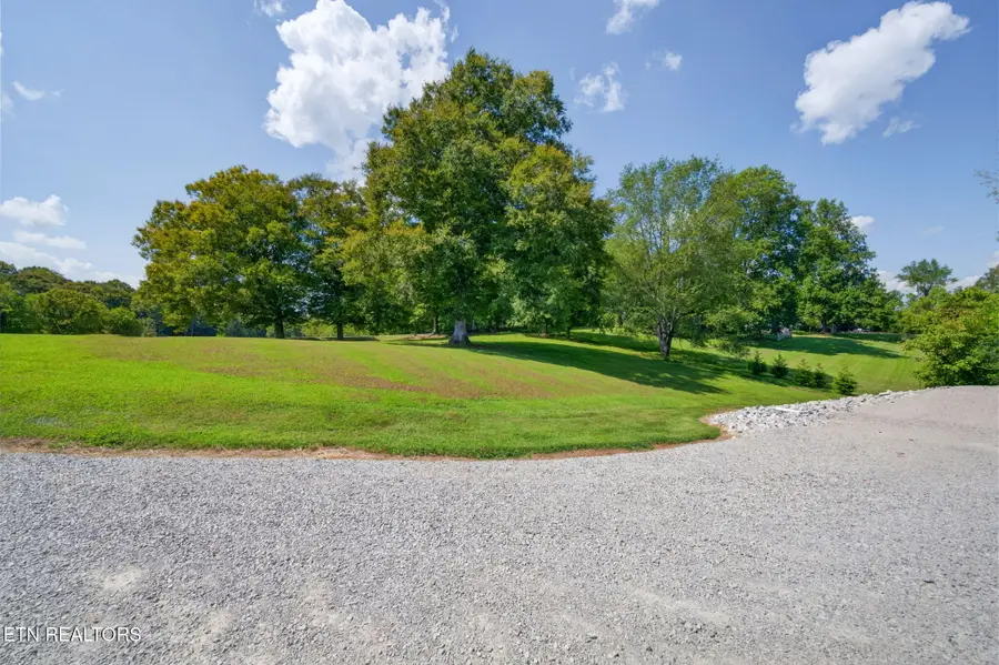 5222 Turney Groce Rd, Byrdstown, TN 38549 - #2