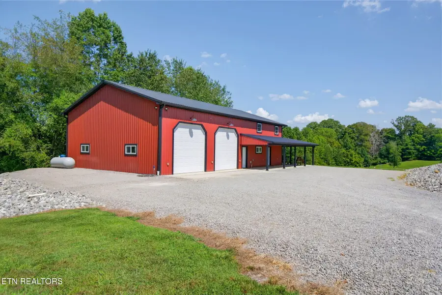 5222 Turney Groce Rd, Byrdstown, TN 38549 - #3