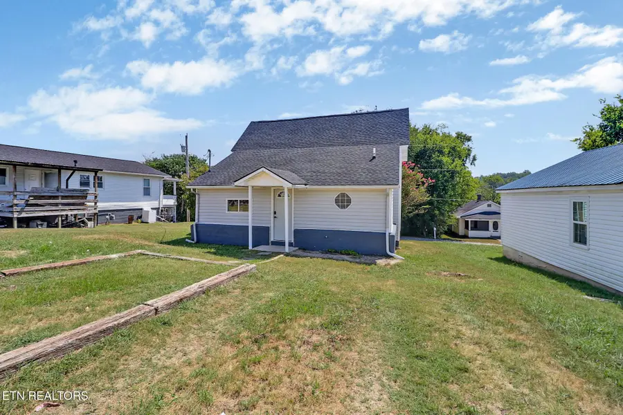 213 Birch St., Harriman, TN 37748 - #3