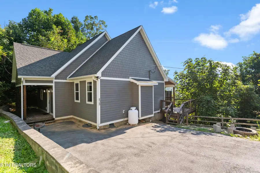 828 Beanstalk Rd, Gatlinburg, TN 37738 - #2