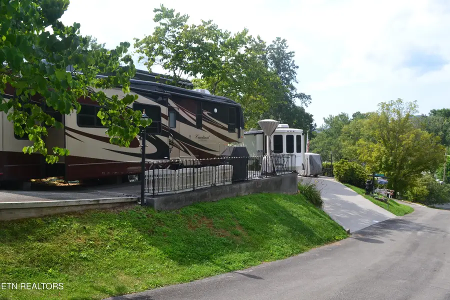 8450 Tennessee 73, Townsend, TN 37882 - #2