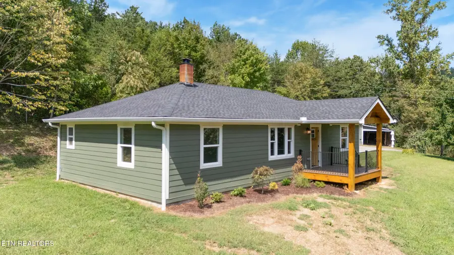 464 Satterfield Rd, Luttrell, TN 37779 - #2