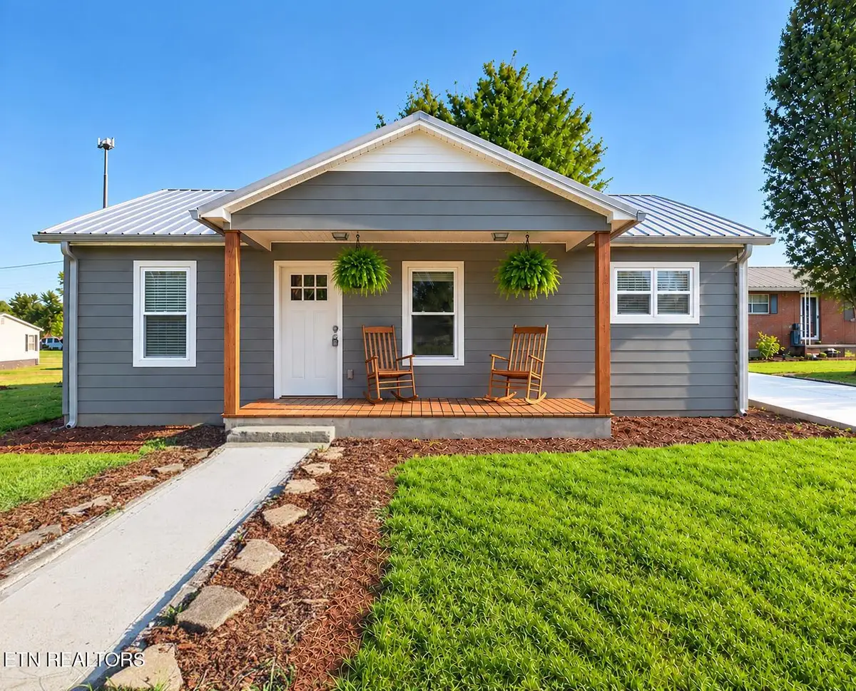 23 E Martin St, Englewood, TN 37329 - #1