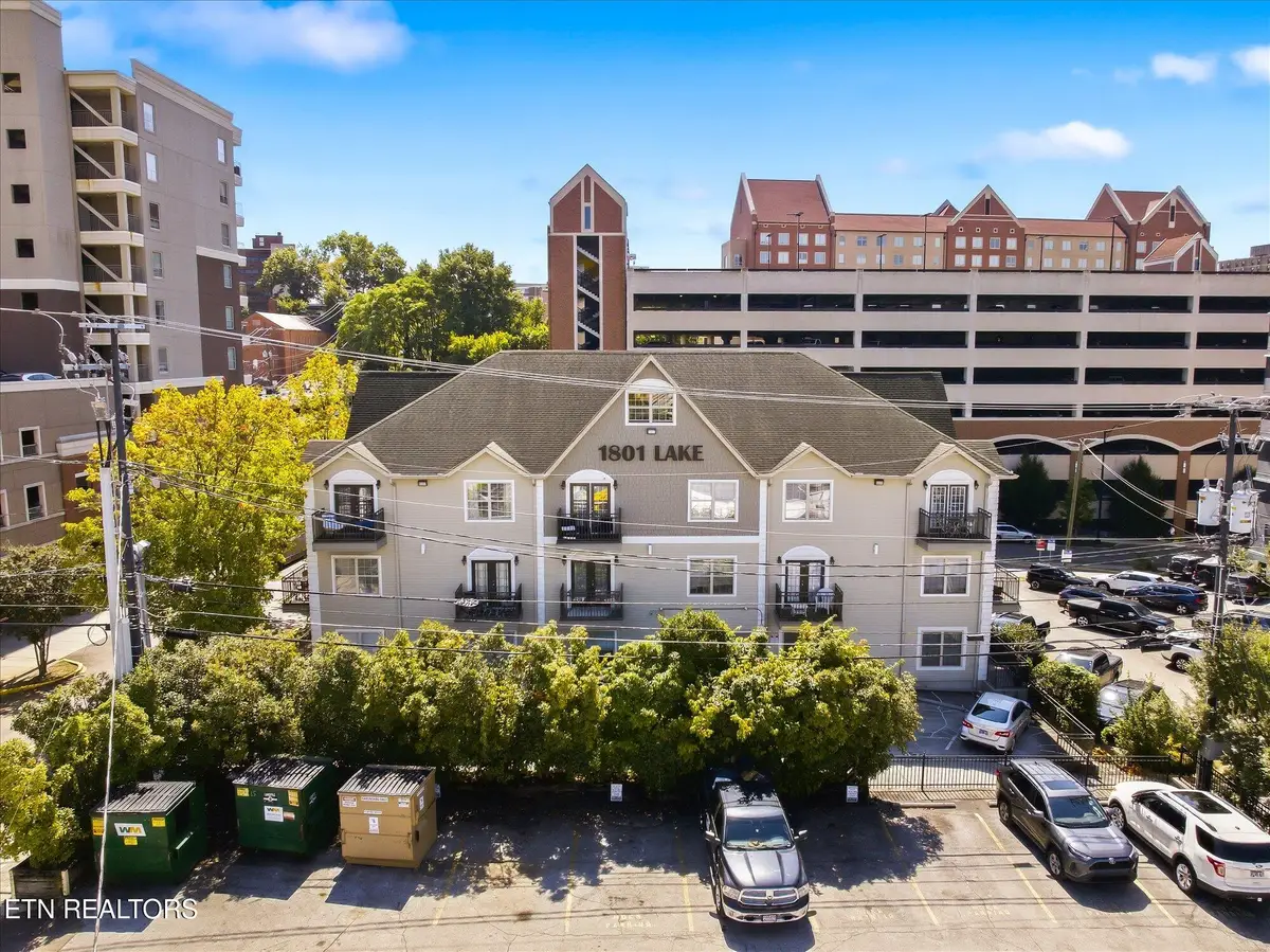 1801 Lake Ave #107, Knoxville, TN 37916 - #1