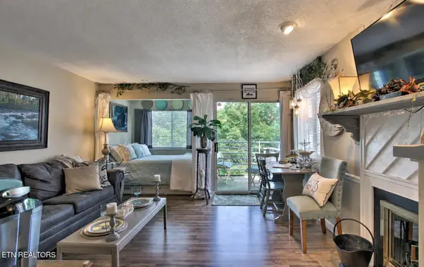 1260 Ski View Drive #APT 2207, Gatlinburg, TN 37738