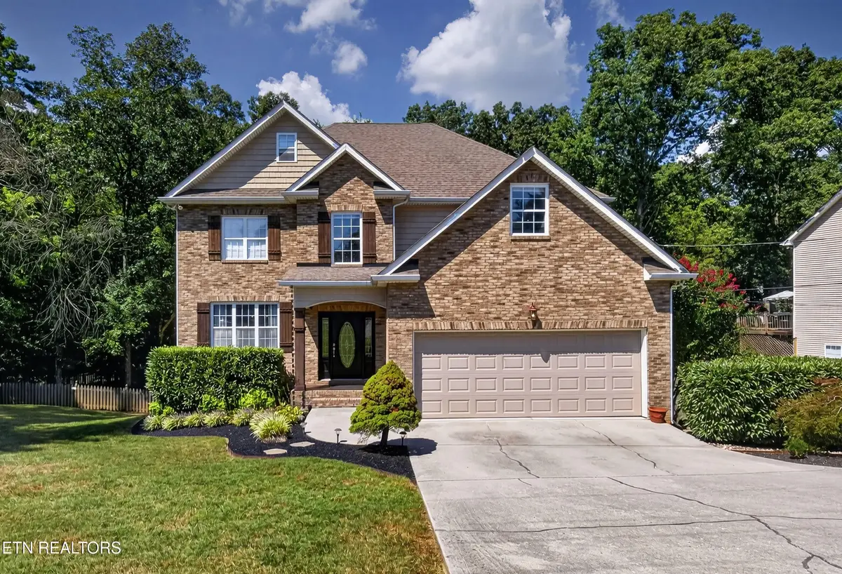 8821 Nubbin Ridge Rd, Knoxville, TN 37923 - #1