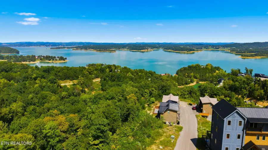610 Butterfly Way, Sevierville, TN 37876 - #3