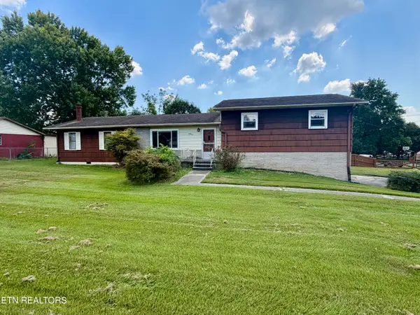 6900 Clowers Drive, Knoxville, TN 37924