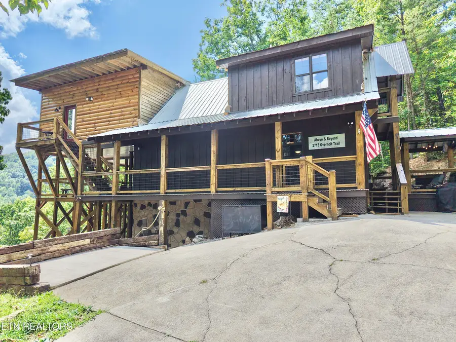 2715 Overholt Tr, Pigeon Forge, TN 37862 - #2