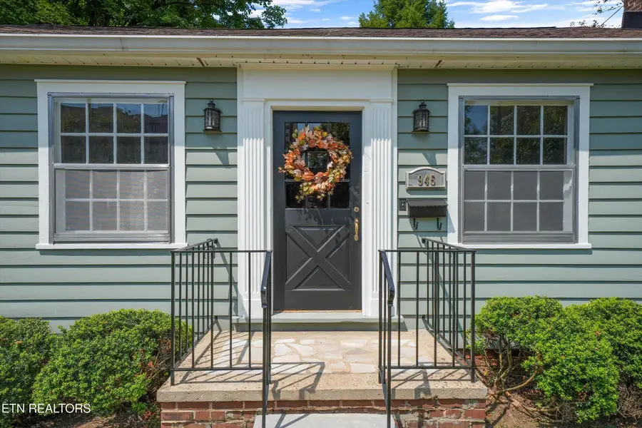 945 E Churchwell Ave, Knoxville, TN 37917 - #2