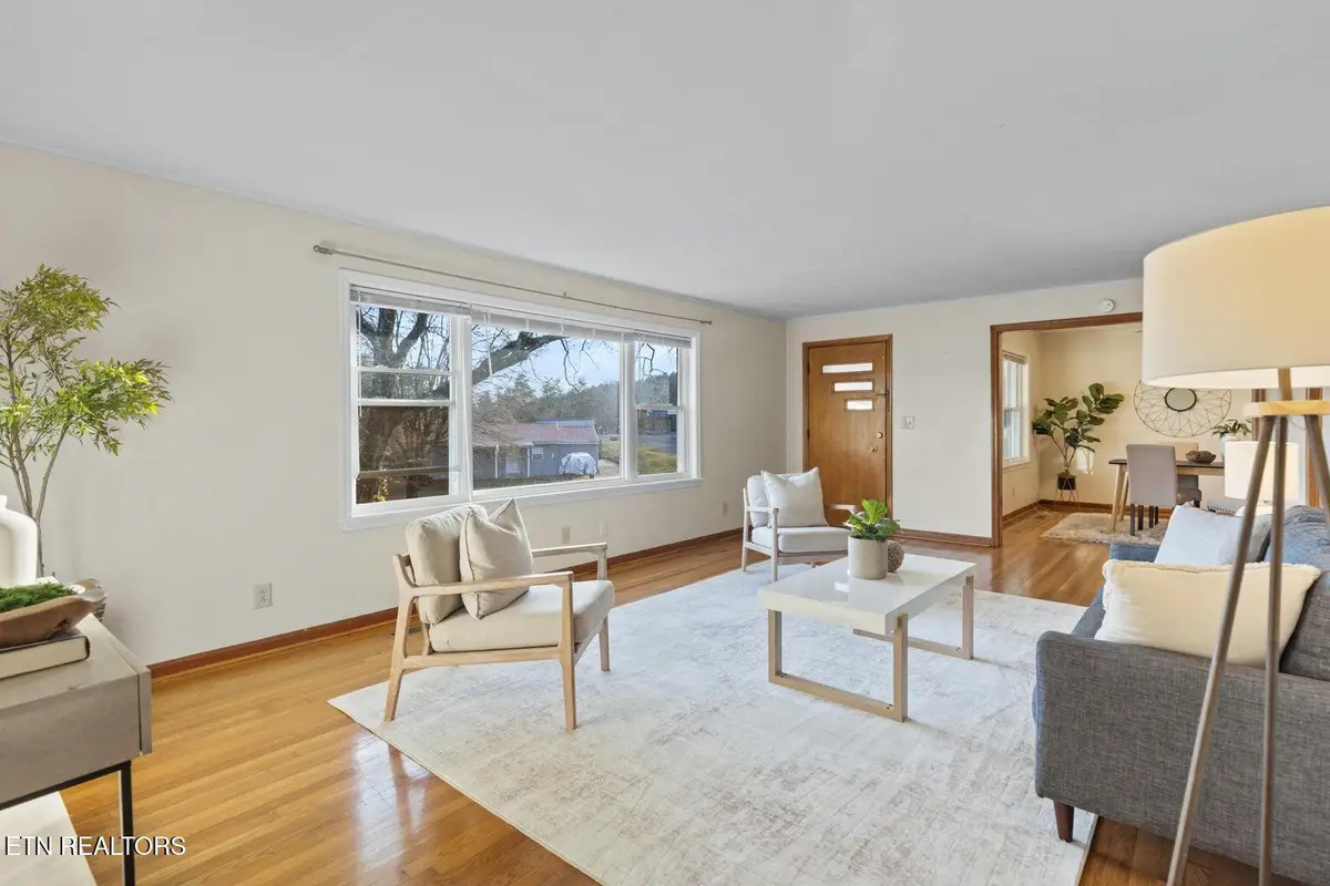 128 NE Scott St, Charleston, TN 37310 - #1