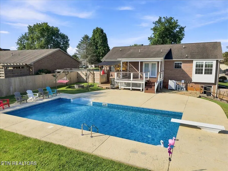 306 Woodsboro Lane, Maryville, TN 37804 - #2