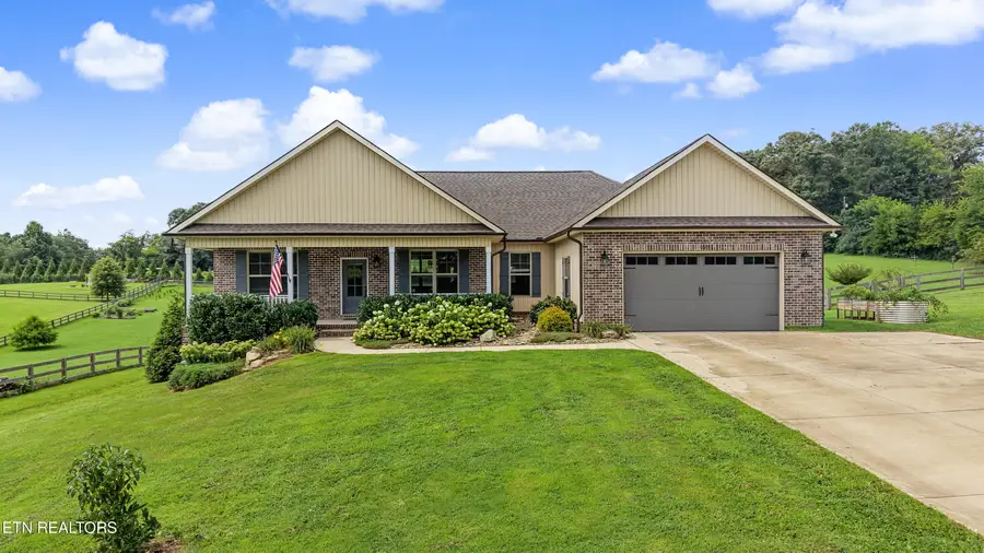 858 Dunlap Hollow Rd, Friendsville, TN 37737 - #2