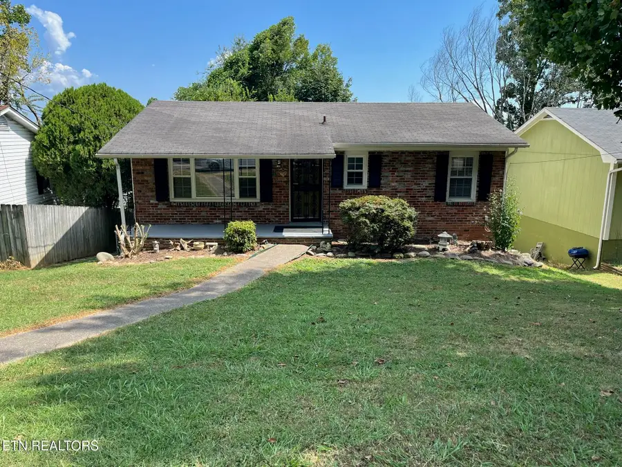 1024 Farragut Ave, Knoxville, TN 37917 - #2