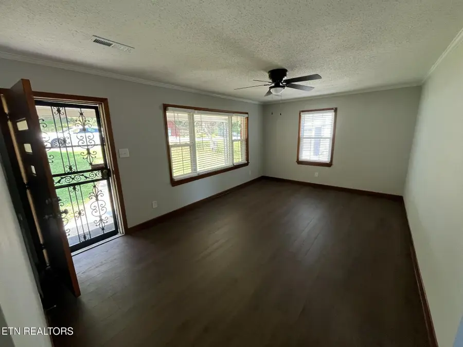 1024 Farragut Ave, Knoxville, TN 37917 - #3