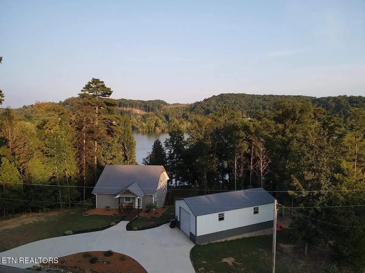 429 Lakeshore Vista Drive, Kingston, TN 37763 - #1